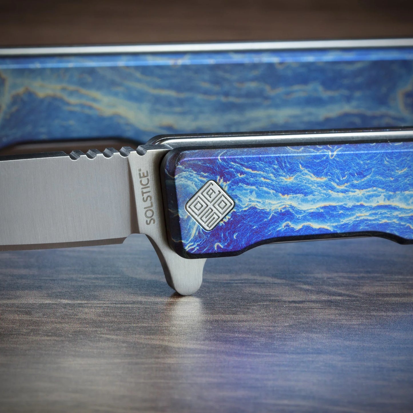 Ocaso Anodized Solstice